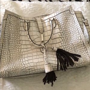 Genuine leather tote
